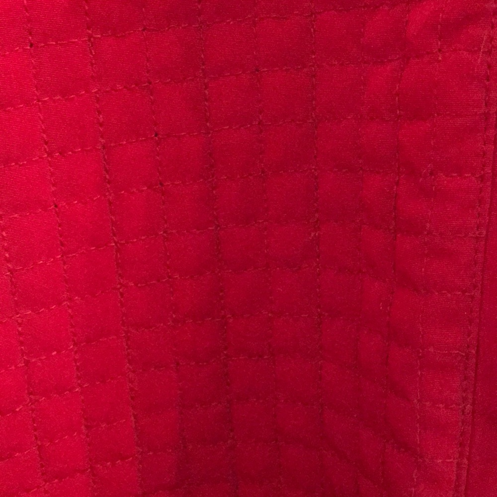 Red jacket - Picture 2 of 3